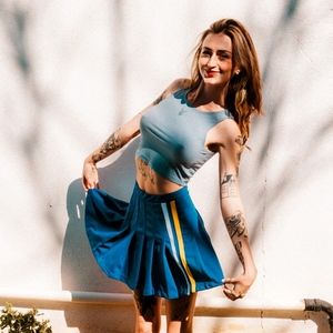 Blue size small cheerleading skirt '70s